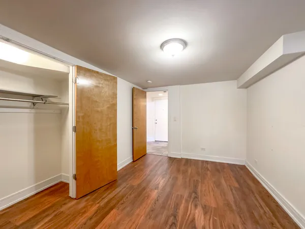 $3,175 | 2835 North Damen Avenue, Unit 1R, Chicago, IL 60618