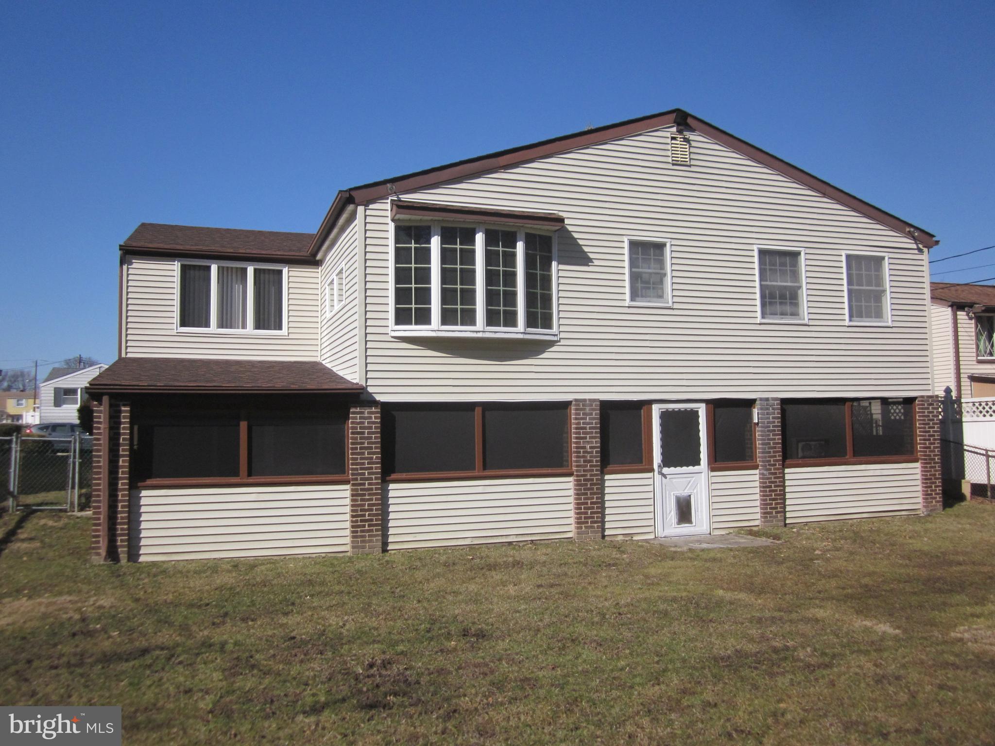 11605 Stevens Road Philadelphia, PA 19116 - Photo 41 of 44 a front view of a house with garage