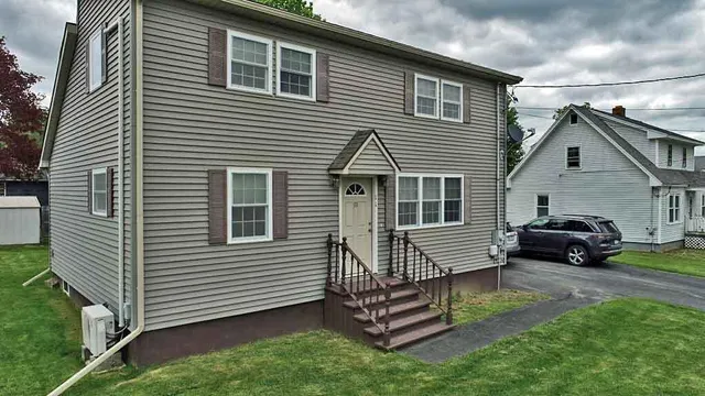 $199,500 | 11 Hogan Street, Houlton, ME 04730