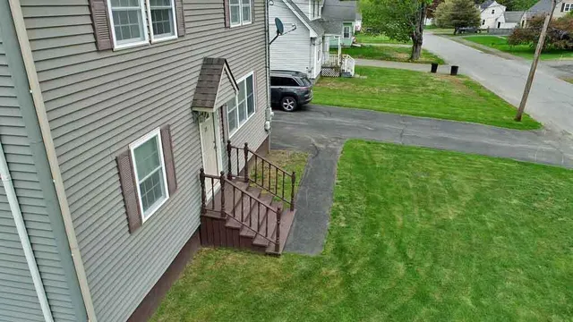 $199,500 | 11 Hogan Street, Houlton, ME 04730