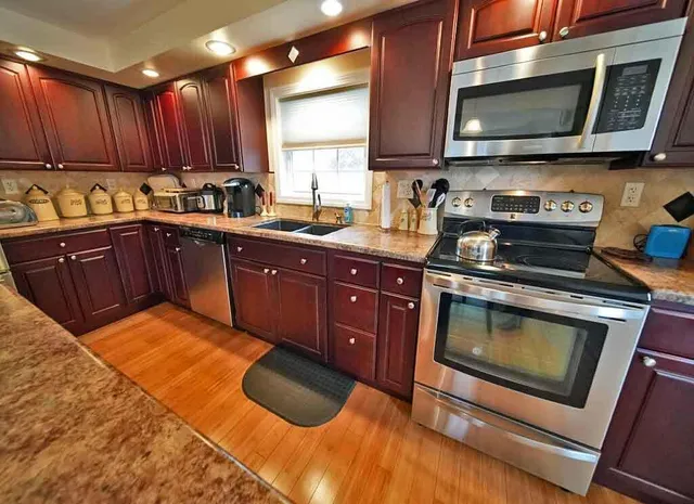 $199,500 | 11 Hogan Street, Houlton, ME 04730