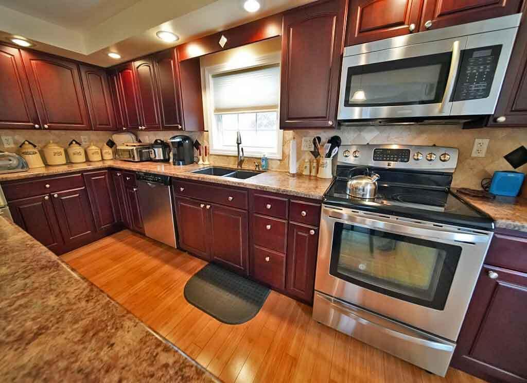 11 Hogan Street Houlton, ME 04730 - Photo 17 of 93 cherry-cabinet-kitchen-houl