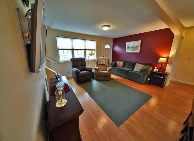 $199,500 | 11 Hogan Street, Houlton, ME 04730