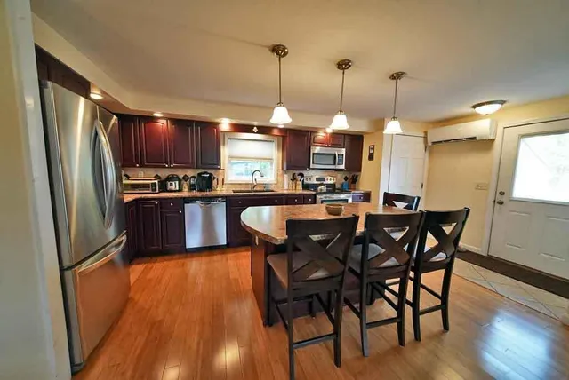 $199,500 | 11 Hogan Street, Houlton, ME 04730