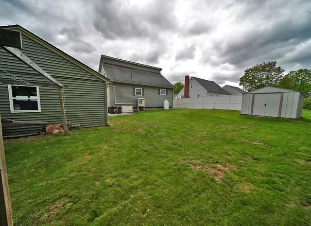 $199,500 | 11 Hogan Street, Houlton, ME 04730