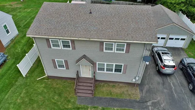 $199,500 | 11 Hogan Street, Houlton, ME 04730