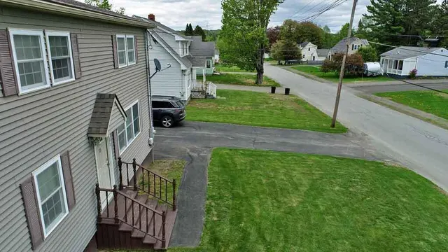$199,500 | 11 Hogan Street, Houlton, ME 04730
