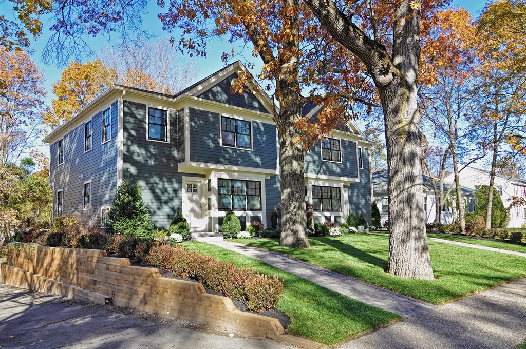 41 Beaconwood Road, Unit 41 Newton, MA 02461 - Photo 1 of 10 Gallery Image 1