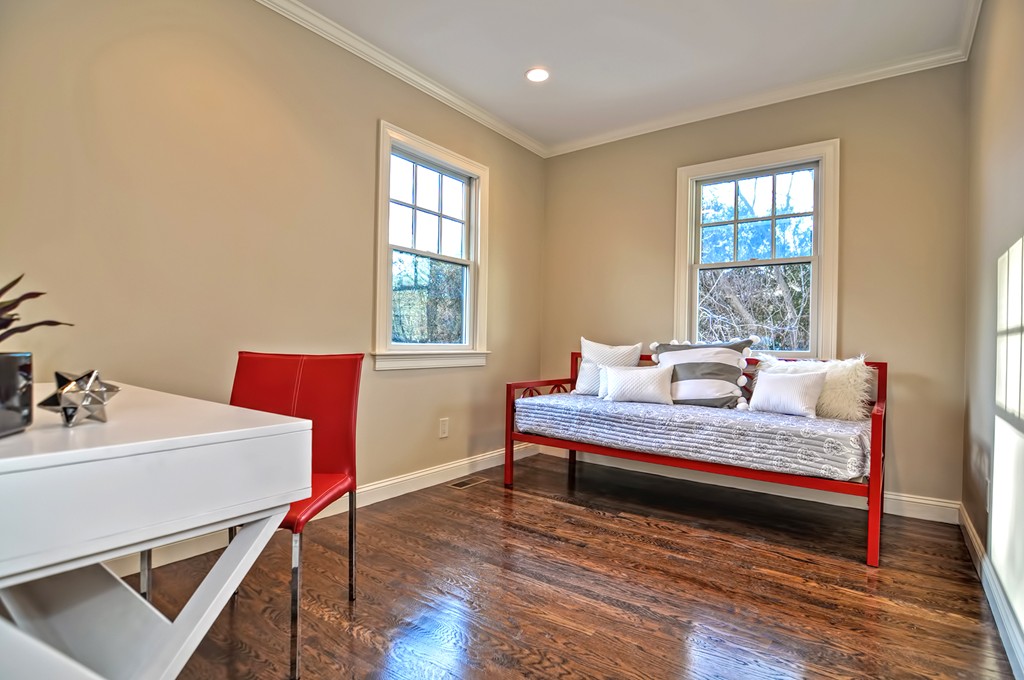 41 Beaconwood Road, Unit 41 Newton, MA 02461 - Photo 3 of 10 Gallery Image 3