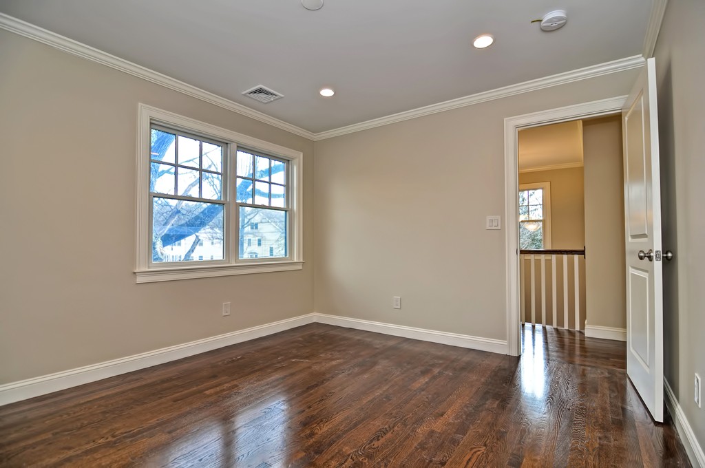 41 Beaconwood Road, Unit 41 Newton, MA 02461 - Photo 9 of 10 Gallery Image 9