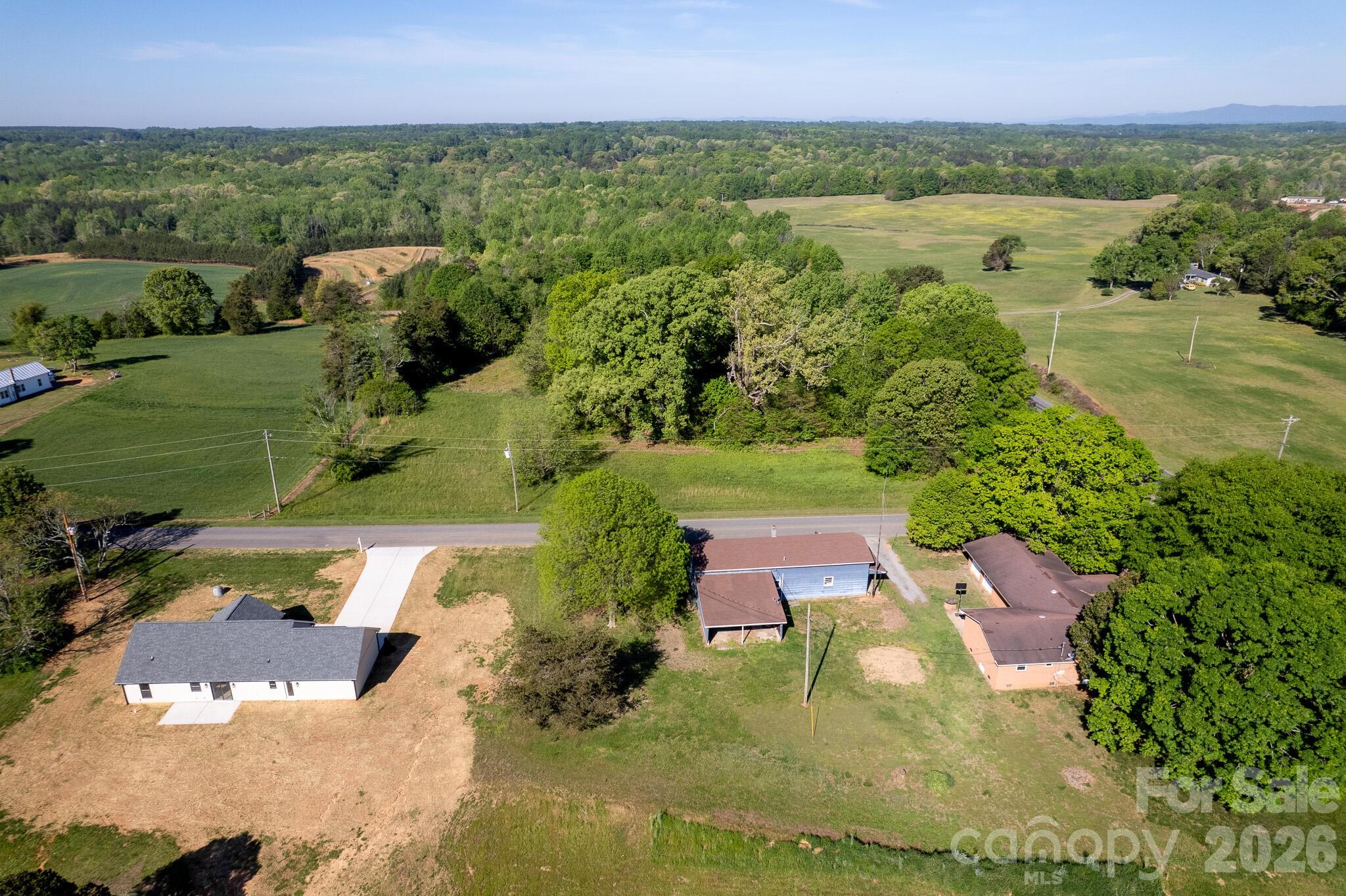 5201 Flay Road Lincolnton, NC 28092 - Photo 3 of 48