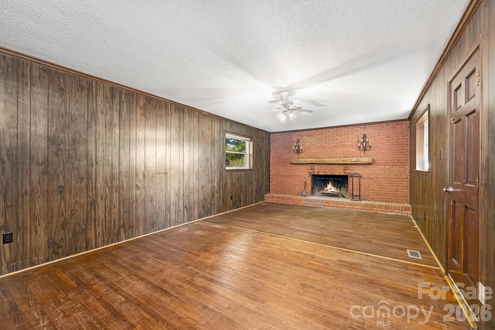 5201 Flay Road Lincolnton, NC 28092 - Photo 4 of 48