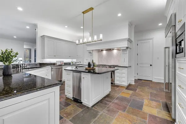 $2,299,000 | 5705 Morlaix Court, Colleyville, TX 76034