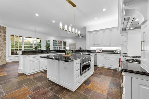 $2,299,000 | 5705 Morlaix Court, Colleyville, TX 76034