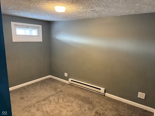 $1,050 | 7881 North 200 West, Fairland, IN 46126