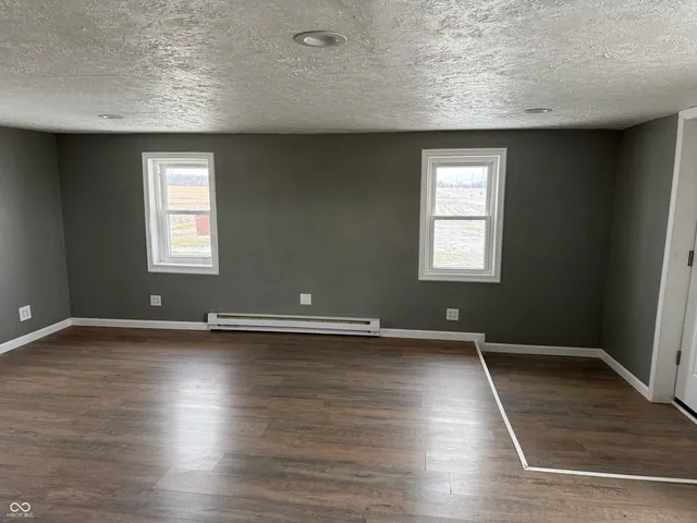 $1,050 | 7881 North 200 West, Fairland, IN 46126