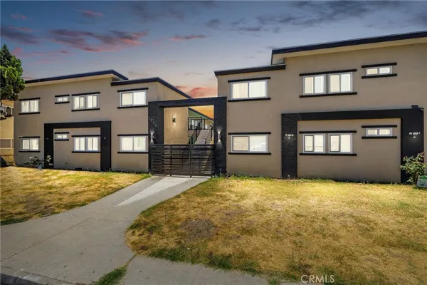 a view of livingroom with a fireplace