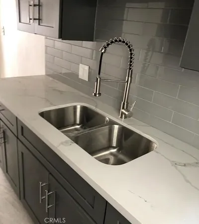 a close view of sink and tap