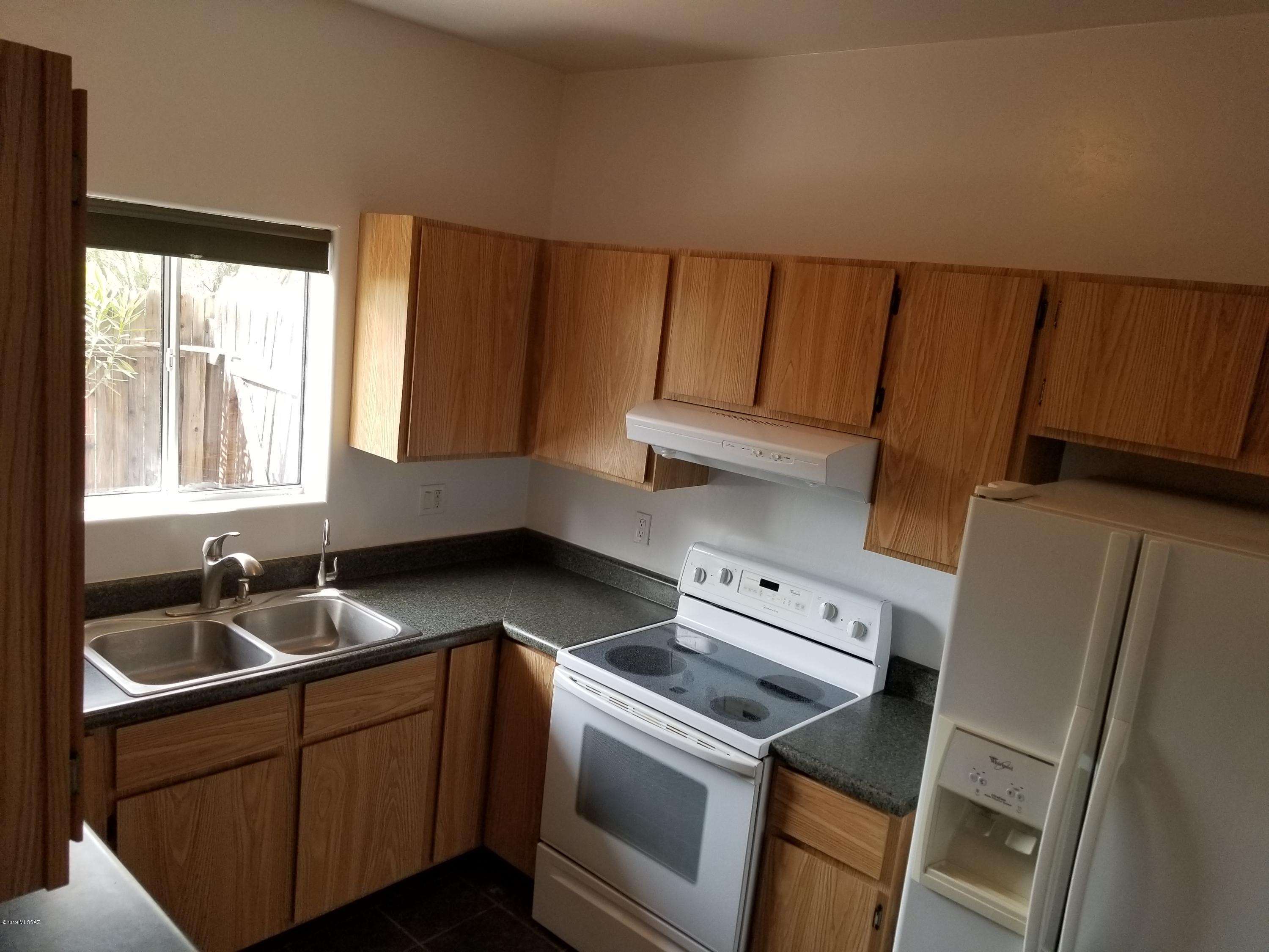3524 South Mission Road, Unit 4 Tucson, AZ 85713 - Photo 6 of 22