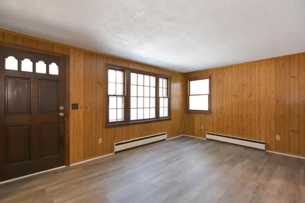 $2,700 | 3 Holly Lane, Londonderry, NH 03053