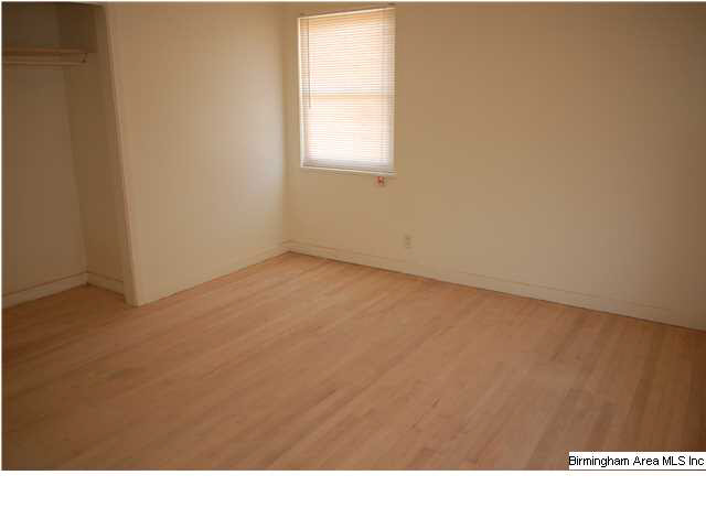 241 22nd Avenue Northwest Birmingham, AL 35215 - Photo 19 of 21