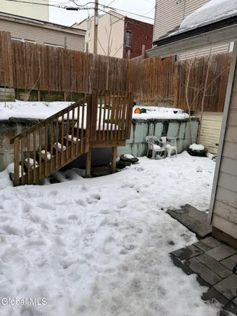 $1,225 | 200 Mohawk Street, Unit 2, Cohoes, NY 12047