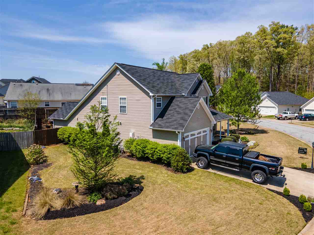 251 Rivers Edge Circle Simpsonville, SC 29680 - Photo 5 of 34