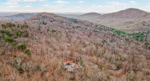 $1,395,000 | 220 Wake Robin Drive, Big Canoe, GA 30143