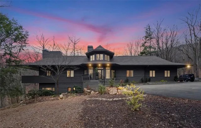 $1,395,000 | 220 Wake Robin Drive, Big Canoe, GA 30143