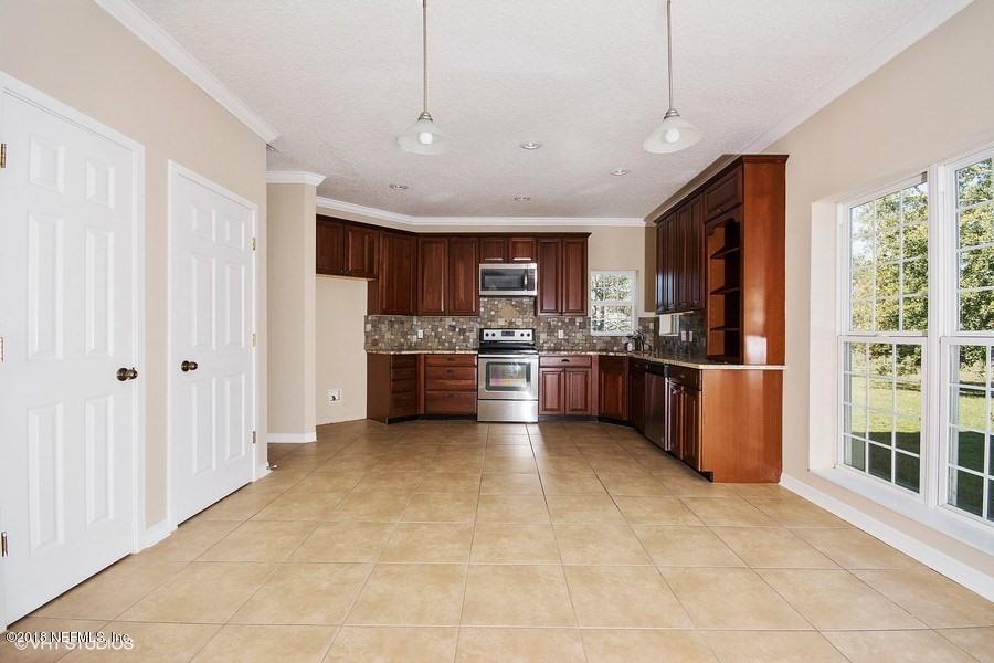 4553 Raintree Drive Macclenny, FL 32063 - Photo 6 of 27 Dining-Kitchen