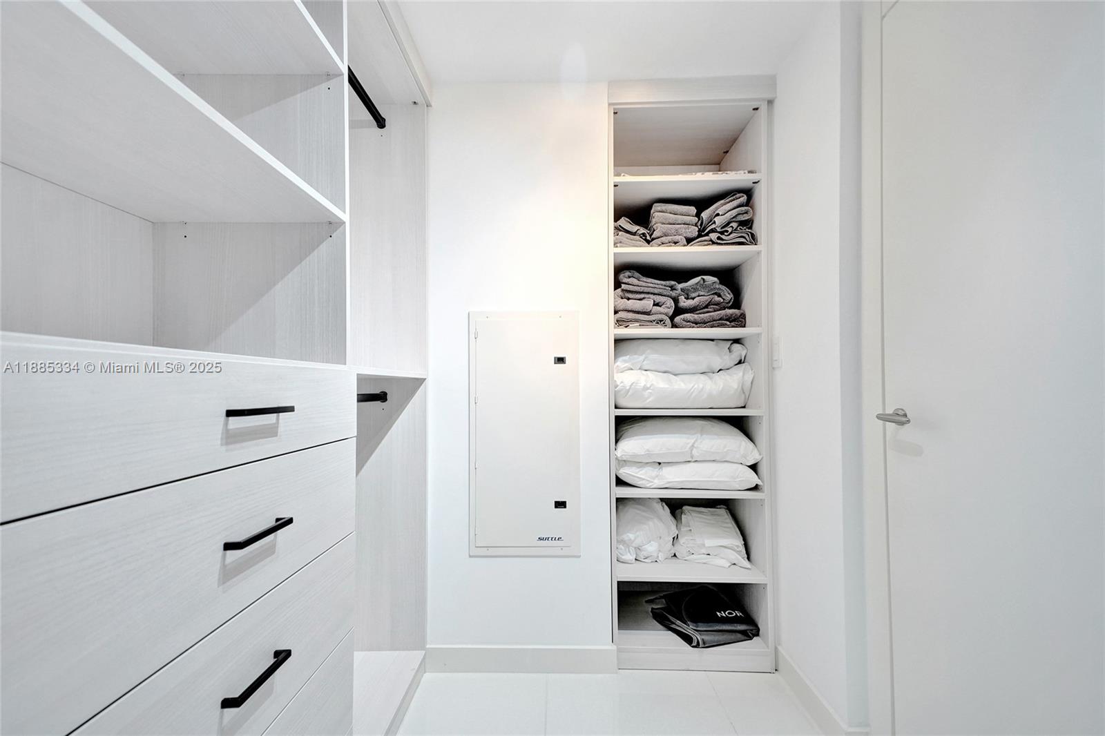 200 Biscayne Blvd Way, Unit 505 Miami, FL 33131 - Photo 26 of 51