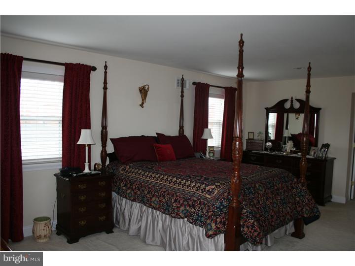 144 Warrior Road Drexel Hill, PA 19026 - Photo 12 of 20 Bedroom - Main