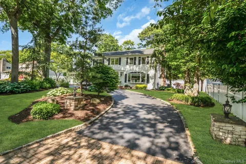 $1,299,000 | 65 Shoreham Drive East, Dix Hills, NY 11746