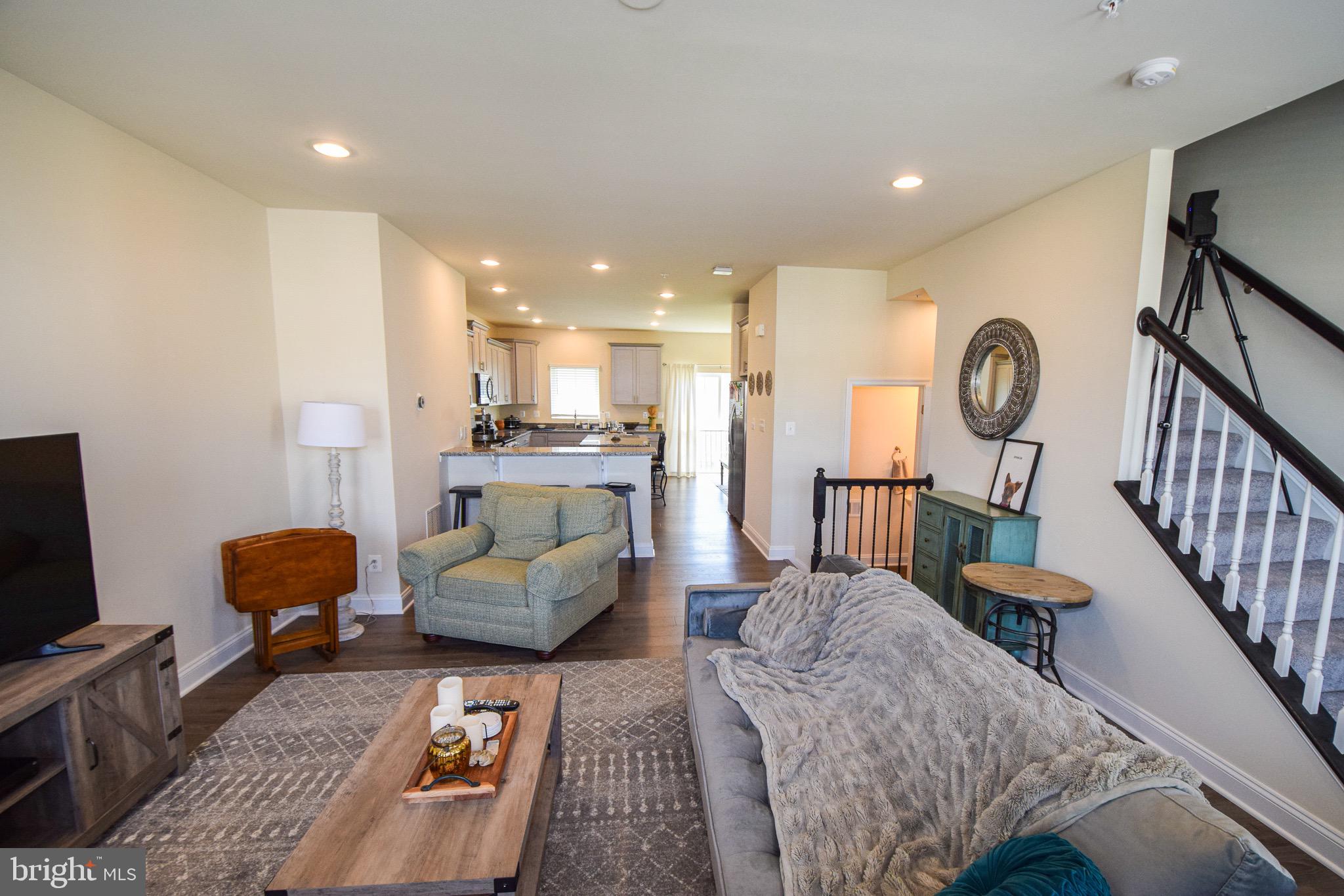 1333 Spindrift Road Aberdeen, MD 21001 - Photo 11 of 37 Living Room 4