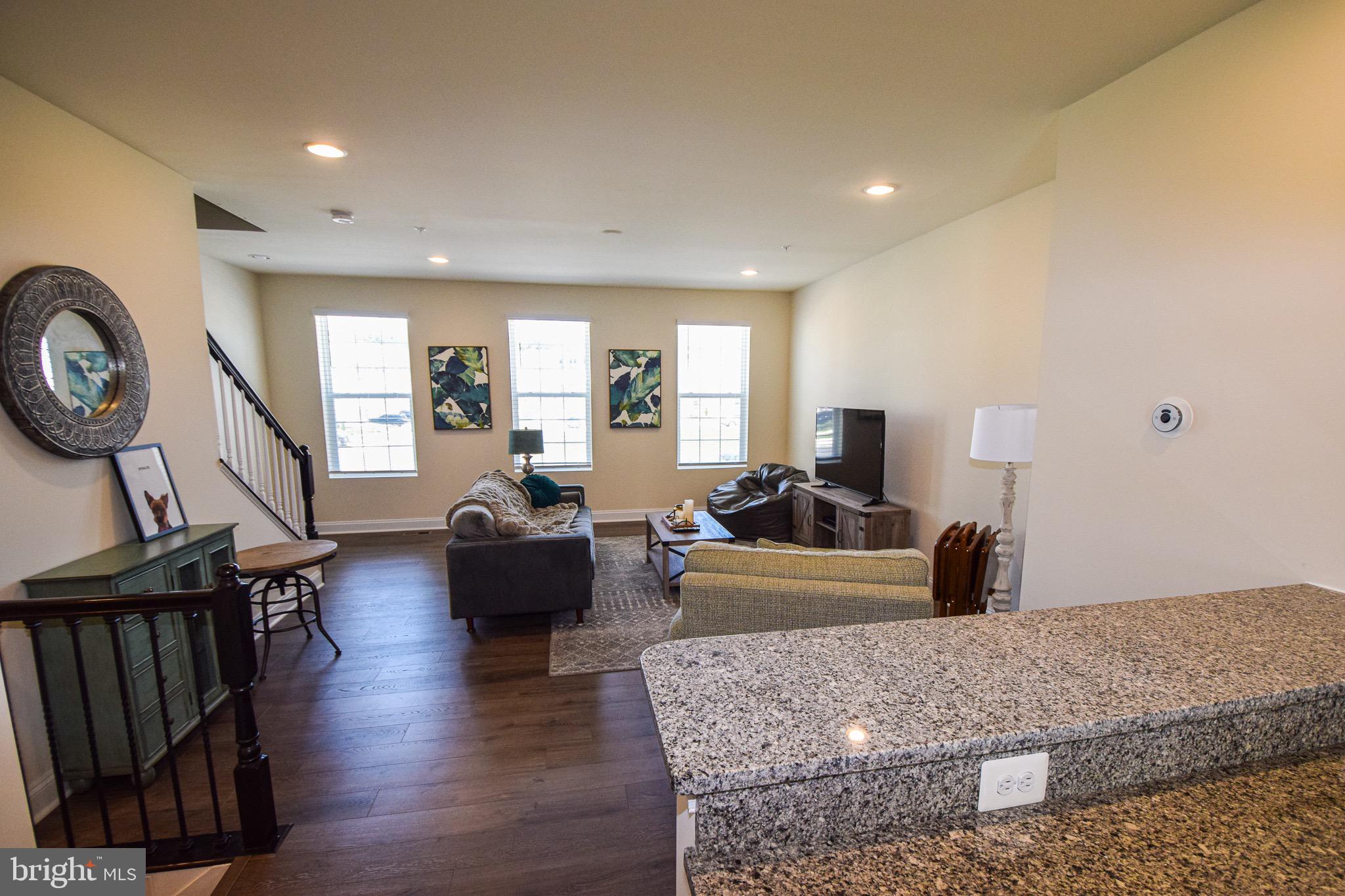 1333 Spindrift Road Aberdeen, MD 21001 - Photo 12 of 37 Living Room 5