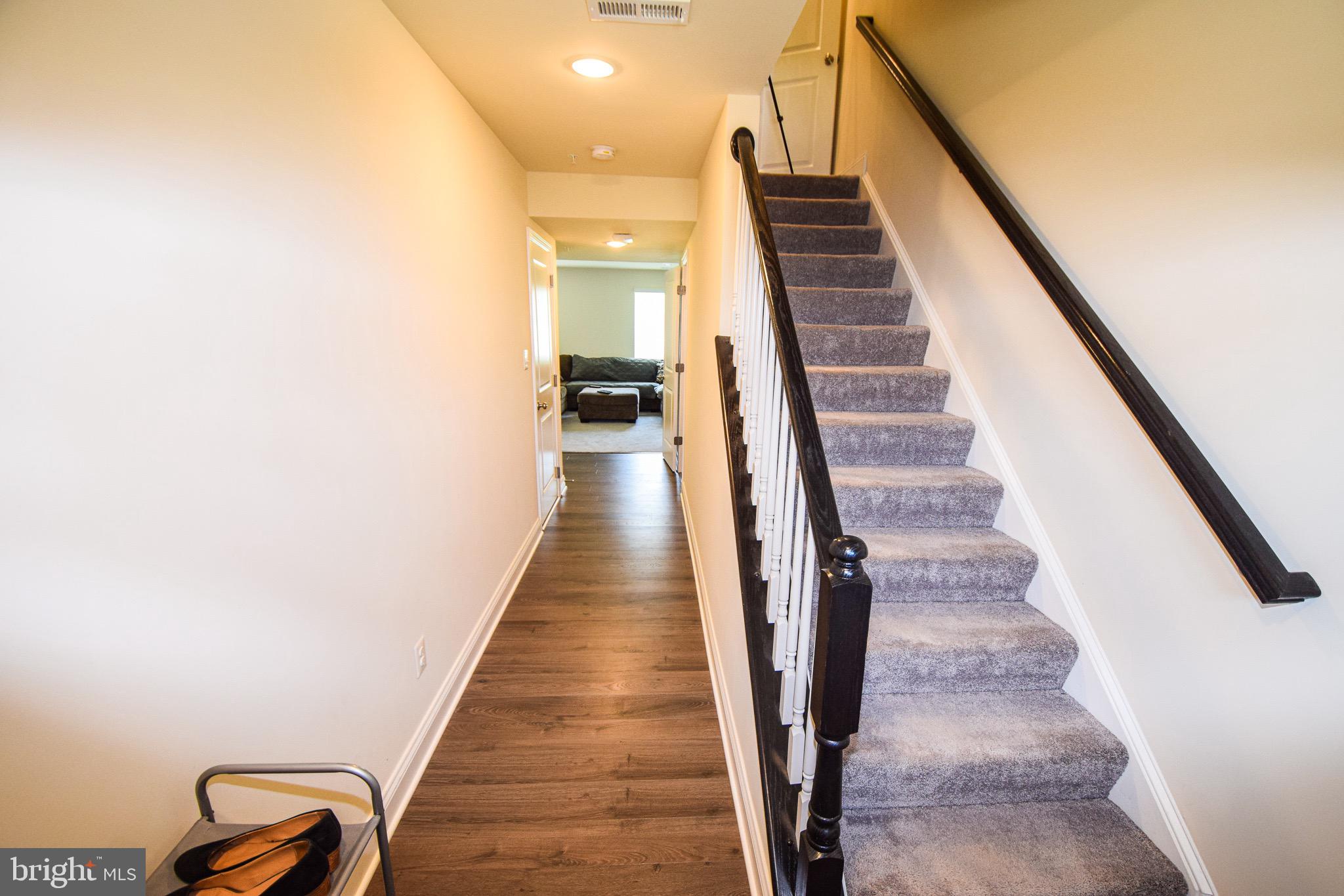 1333 Spindrift Road Aberdeen, MD 21001 - Photo 2 of 37 Entrance hallway