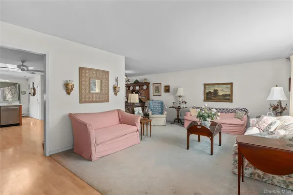 $760,000 | 2378 Pine Grove Court, Yorktown Heights, NY 10598