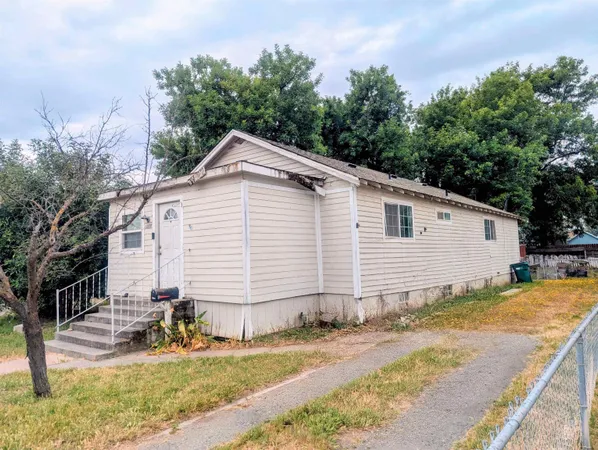 $199,000 | 1220 5th Avenue, Corning, CA 96021