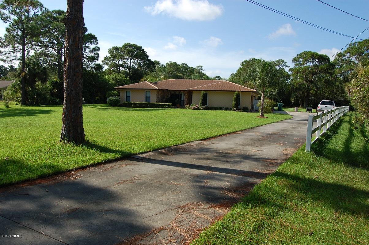 4541 Mustang Road Melbourne, FL 32934 - Photo 21 of 61 front view 3