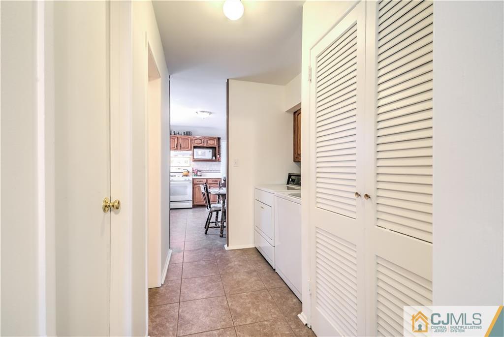 10 Calvin Road Kendall Park, NJ 08824 - Photo 11 of 22 Gallery Image 11
