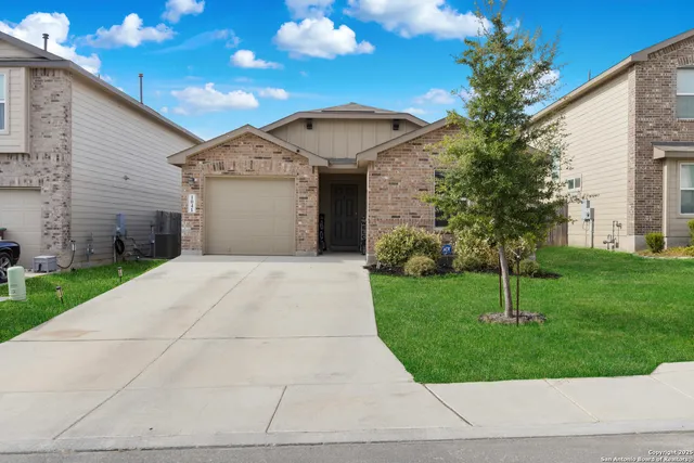 $235,000 | 1041 Pacific Monarch, San Antonio, TX 78253