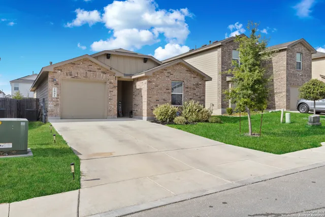 $235,000 | 1041 Pacific Monarch, San Antonio, TX 78253
