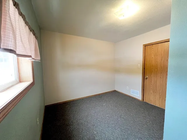 $179,900 | 1304 West Seminary Street, Richland Center, WI 53581