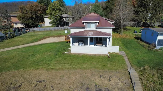 $179,900 | 1304 West Seminary Street, Richland Center, WI 53581