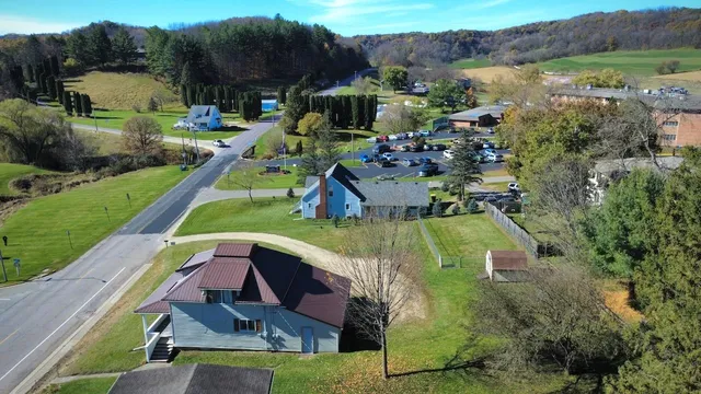 $179,900 | 1304 West Seminary Street, Richland Center, WI 53581