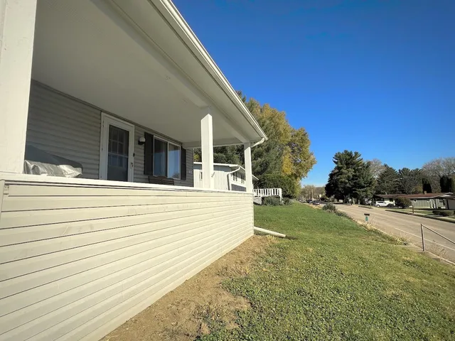 $179,900 | 1304 West Seminary Street, Richland Center, WI 53581