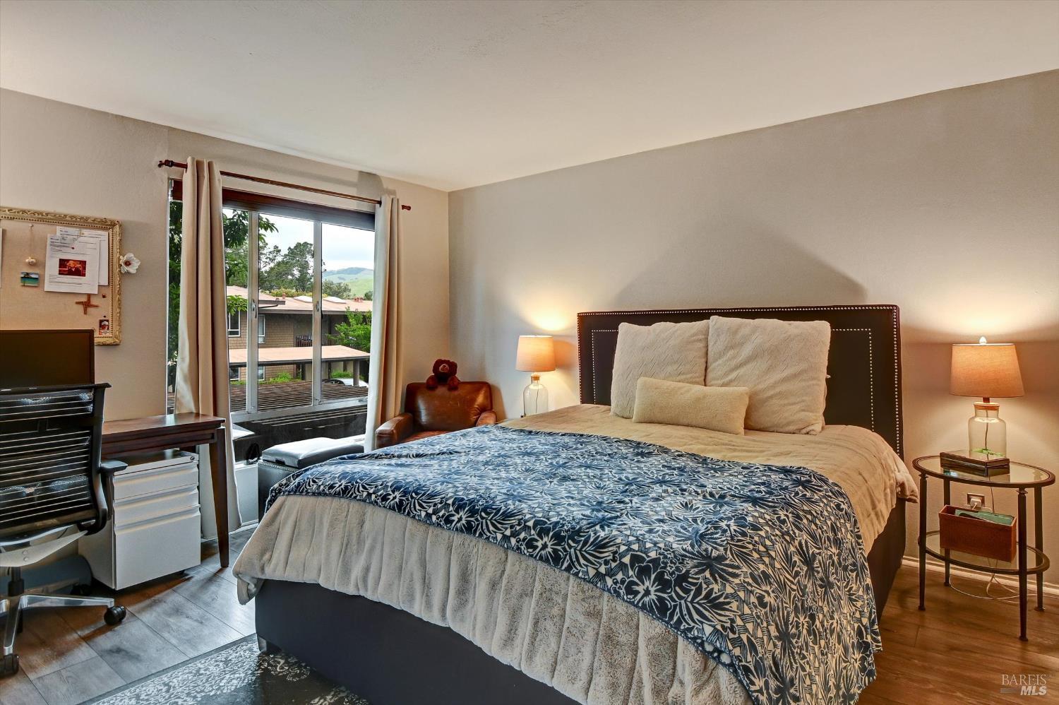 60 Surrey Lane San Rafael, CA 94903 - Photo 11 of 24