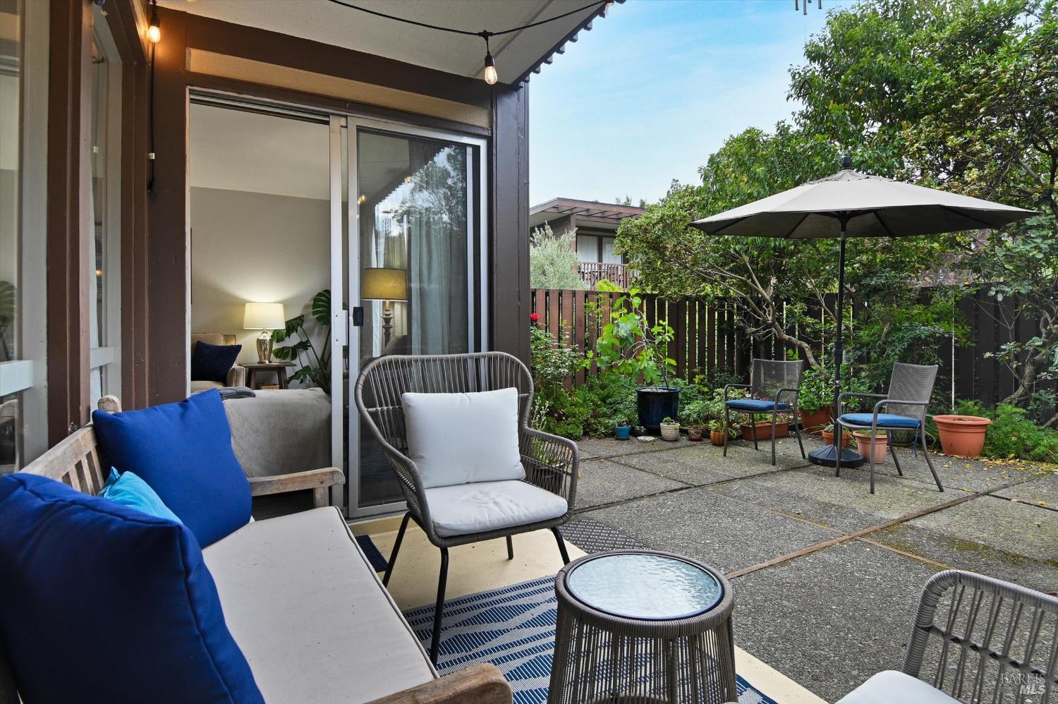 60 Surrey Lane San Rafael, CA 94903 - Photo 14 of 24