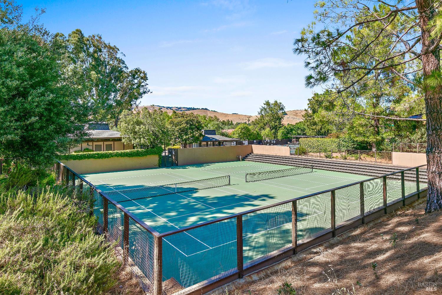 60 Surrey Lane San Rafael, CA 94903 - Photo 22 of 24