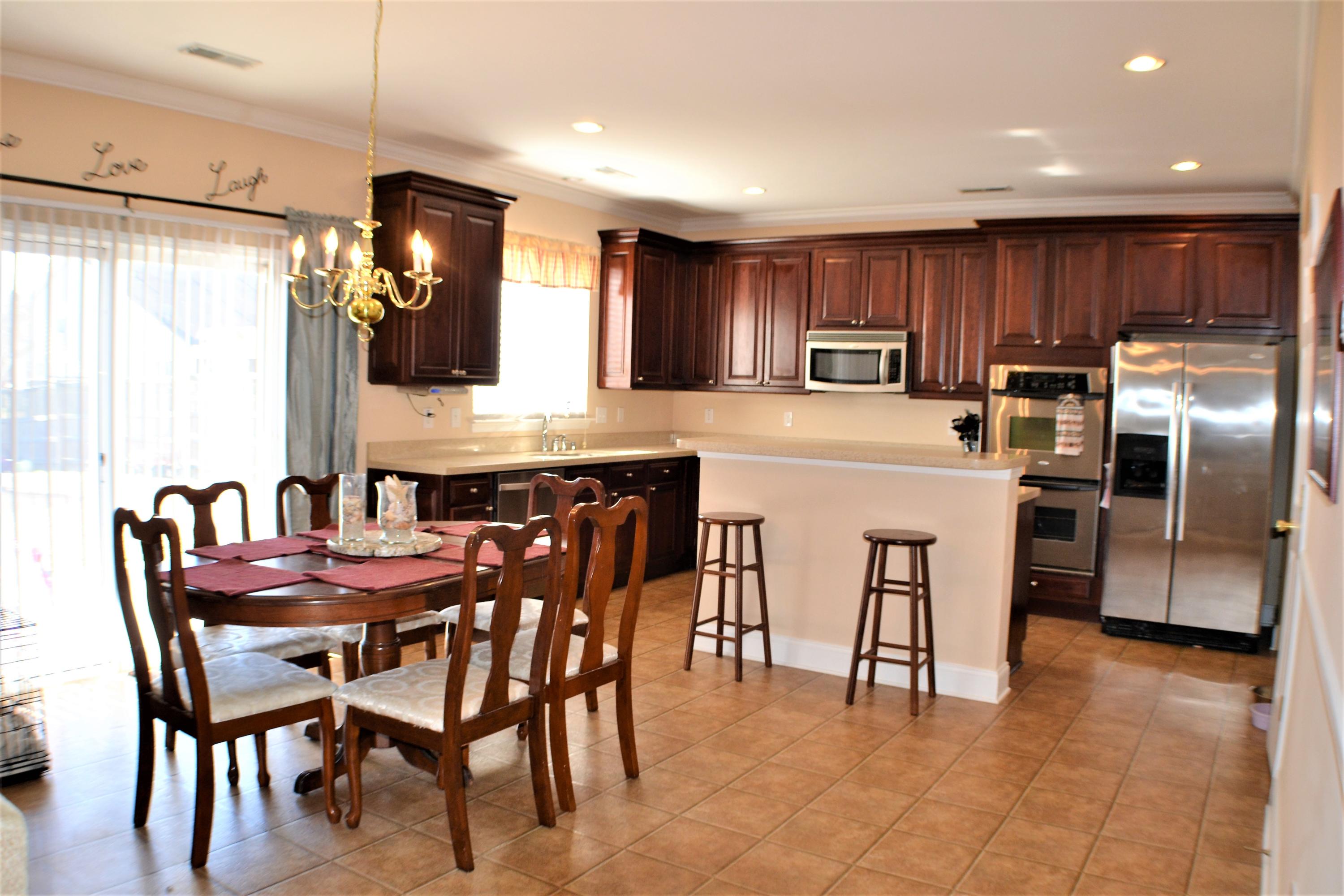329 Albrighton Way Moncks Corner, SC 29461 - Photo 10 of 27 Kitchen Dining